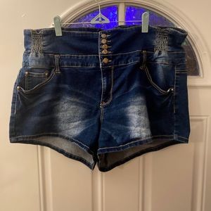 Almost Famous high waist stretch Jean shorts